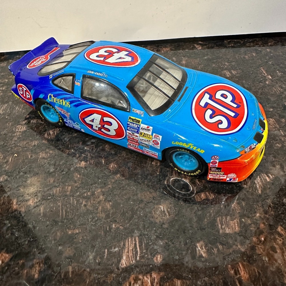 John Andretti #43 STP Cheerios Pontiac Diecast NASCAR Car 1:24 Hot Wheels